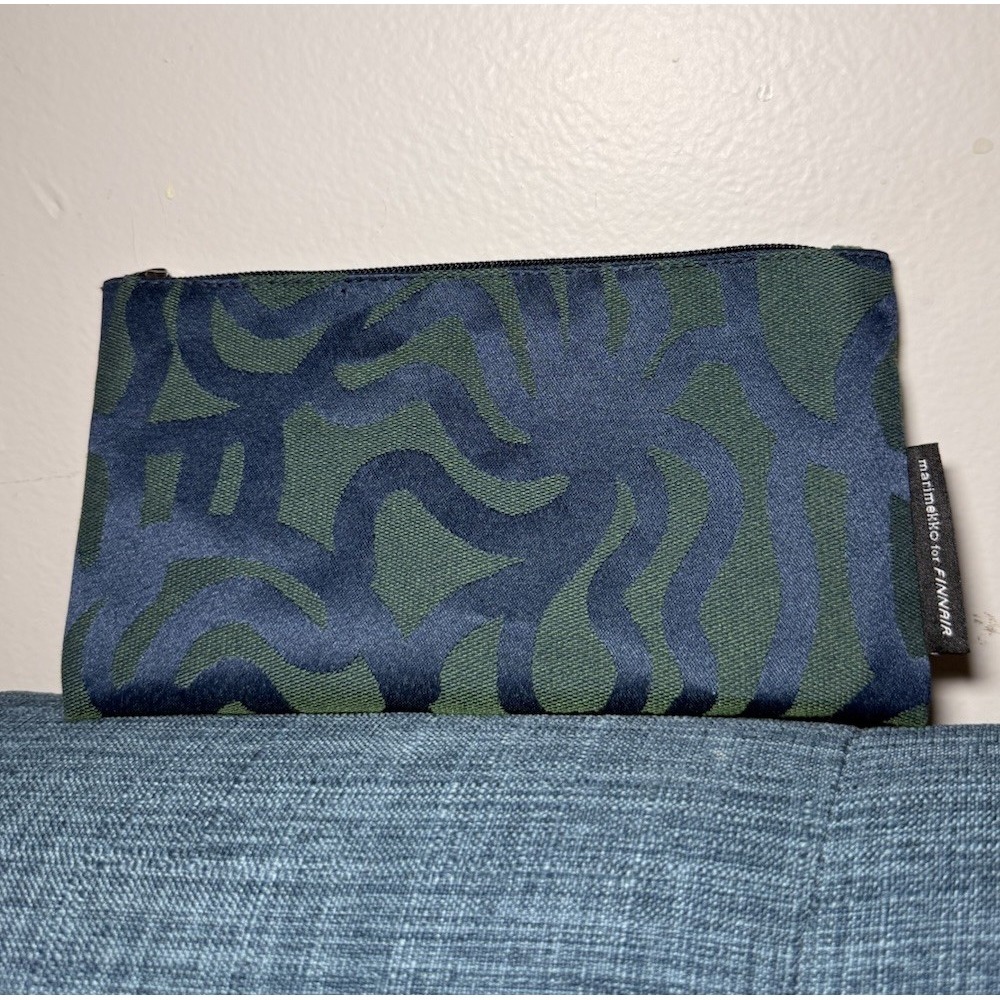 Finnair x Marimekko Cosmetic Makeup Pouch Bag In Flight Amenity Kit - Picture 2 of 8